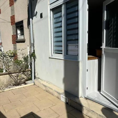 Lumineux En Rez-de-chaussée *